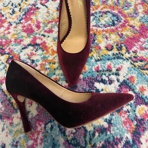 Nicola Bathie+Antonio Melani Burgundy Wine Velvet Pumps 7